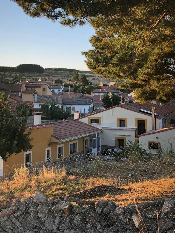 Casa Rural Los 7 Pinos De Gredos Navarredonda de Gredos Exterior photo